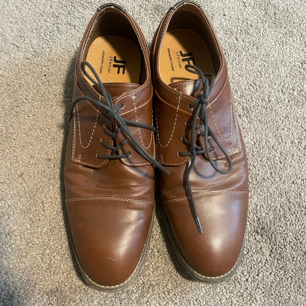 J. Ferrar Men’s Chatham Cap-Toe Oxford Shoes | Brown | Size 10